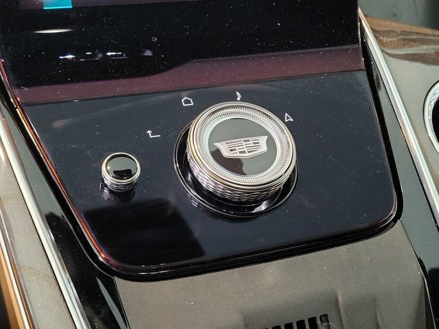 New 2025 Cadillac Escalade IQ Sport 2 w/ LPO, ONYX Package AWD/4WD image 12