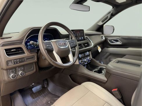 Used 2022 GMC Yukon SLT w/ SLT Luxury Package image 22