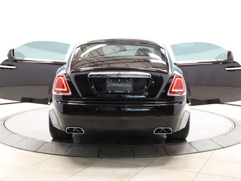 Used 2015 Rolls-Royce Wraith RWD image 88