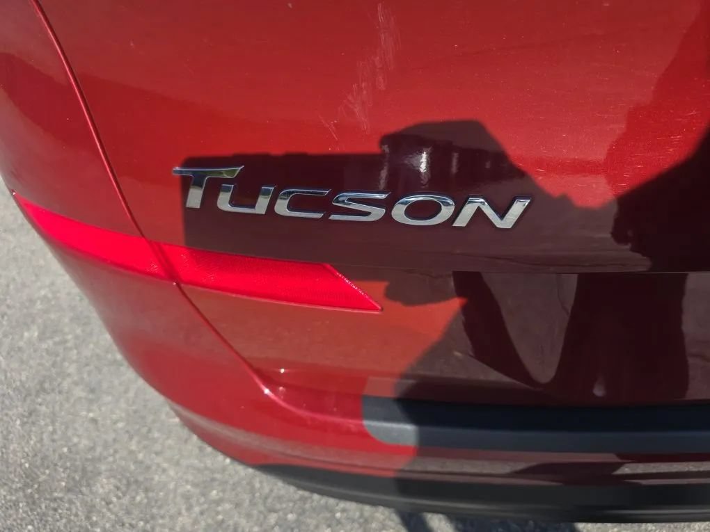 Used 2019 Hyundai Tucson SE AWD/4WD image 16