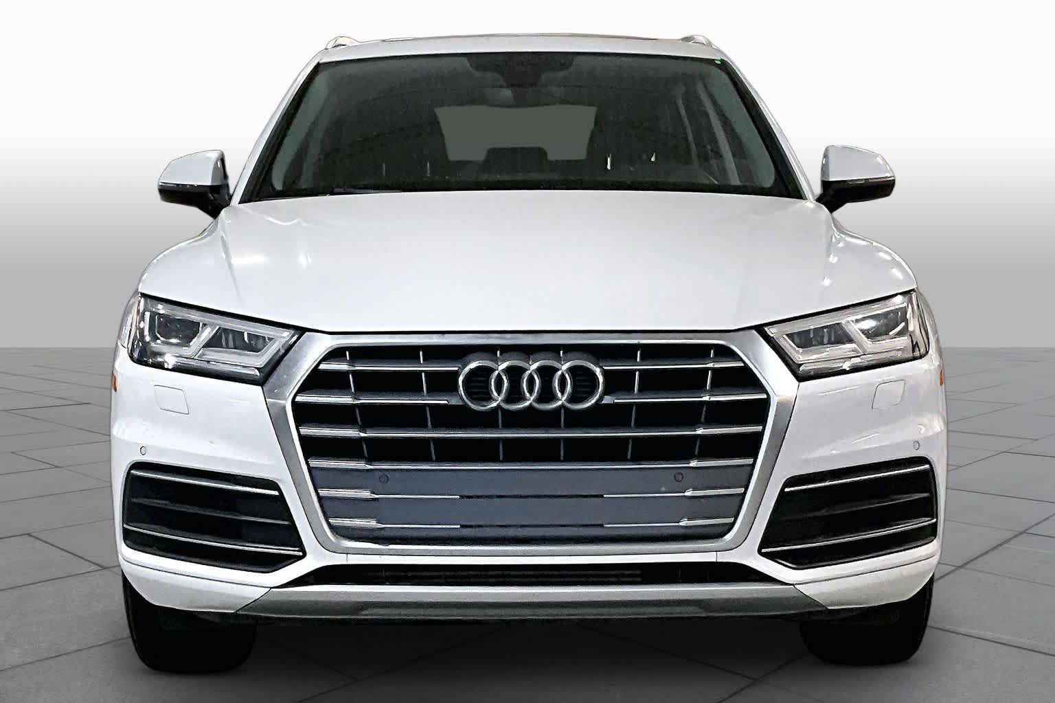 Used 2020 Audi Q5 2.0T Premium Plus w/ Premium Plus Package AWD/4WD image 3