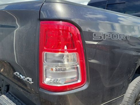 Used 2020 RAM 1500 Big Horn AWD/4WD image 11