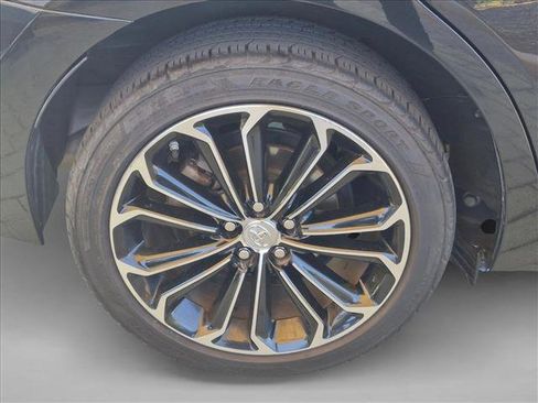 Used 2015 Toyota Corolla S FWD image 22