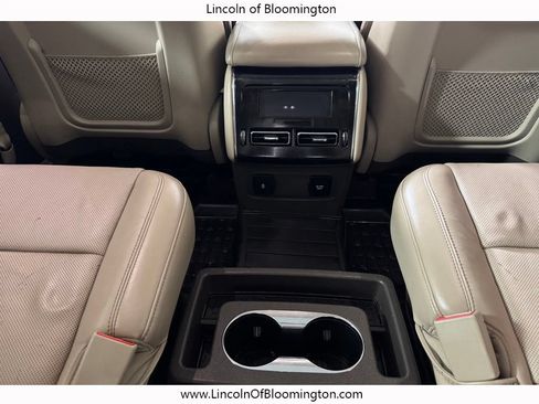 Used 2021 Lincoln Aviator Reserve w/ Equipment Group 201A AWD/4WD image 13
