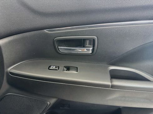 Used 2021 Mitsubishi Outlander Sport FWD image 30