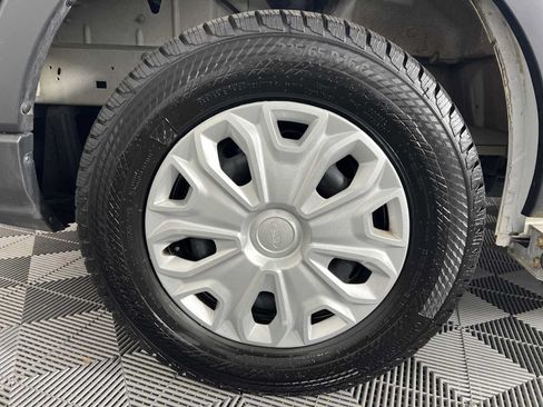 Used 2025 Ford Transit 250 Low Roof w/ Exterior Upgrade Package RWD image 11