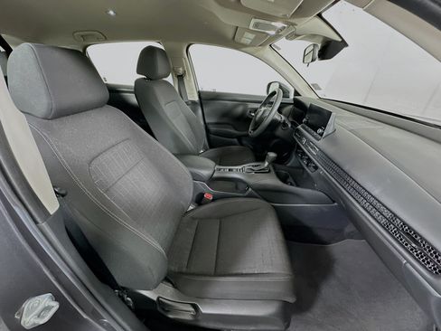 Used 2025 Honda HR-V LX image 28