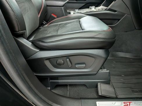 Used 2023 Ford Explorer ST-Line w/ Class IV Trailer Tow Package image 27