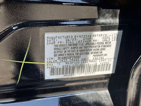 Used 2023 Nissan Sentra SV w/ SV Premium Package FWD image 18