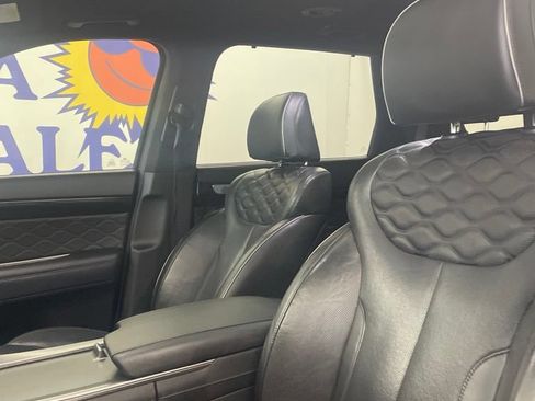 Used 2020 Hyundai Palisade Limited FWD image 12