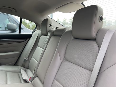 Used 2014 Acura TL w/ Technology Package image 11