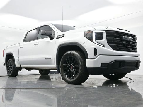 Used 2024 GMC Sierra 1500 Elevation image 44