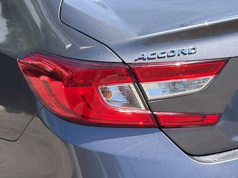 Certified 2018 Honda Accord EX image 33