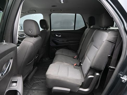 Used 2020 Chevrolet Traverse LT w/ LPO, Floor Liner Package FWD image 23
