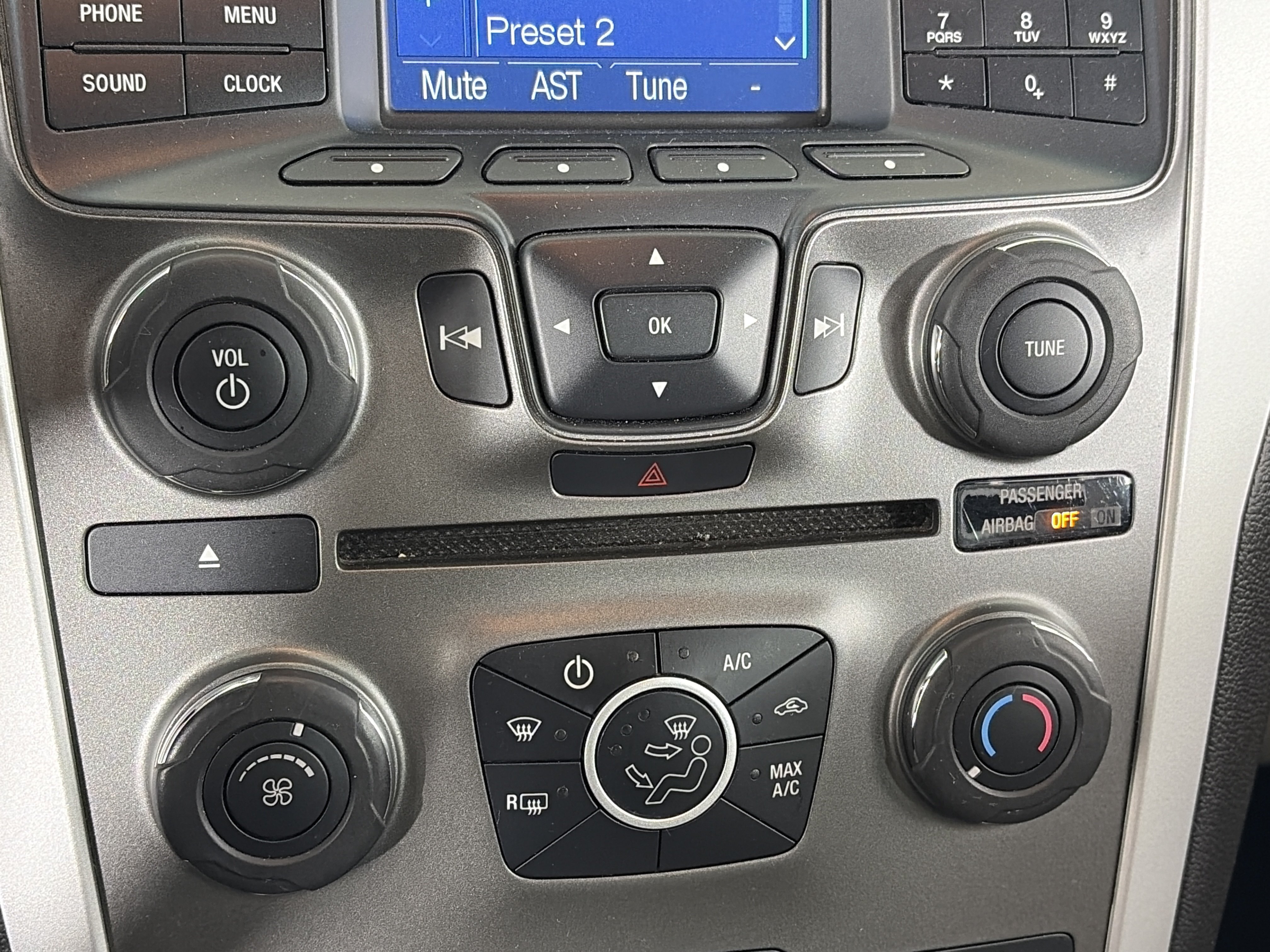 Used 2013 Ford Explorer FWD image 21