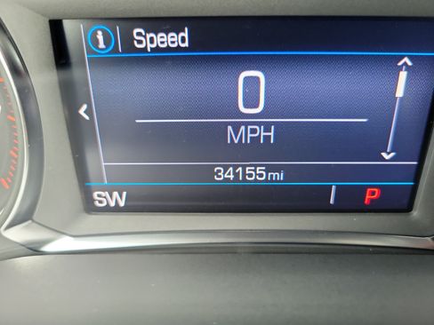 Used 2023 GMC Acadia SLE w/ Driver Convenience Package FWD image 30
