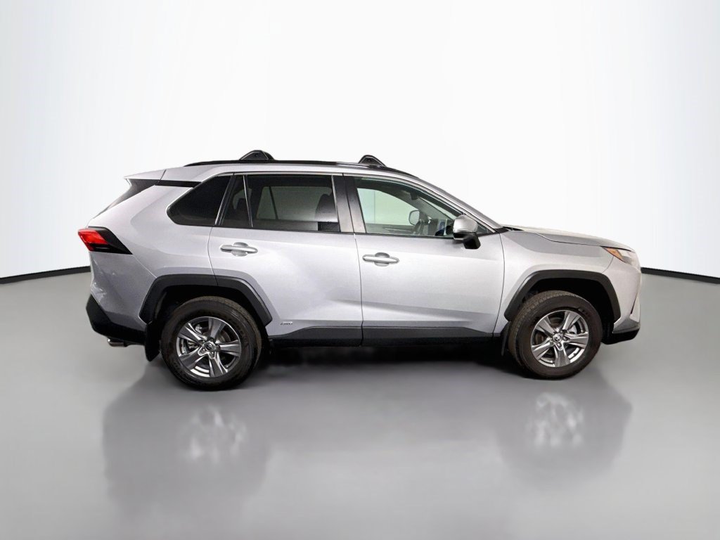 Used 2024 Toyota RAV4 XLE w/ Convenience Package AWD/4WD image 11