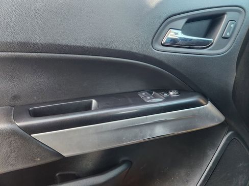 Used 2022 Chevrolet Colorado LT w/ Fleet Safety Package image 23