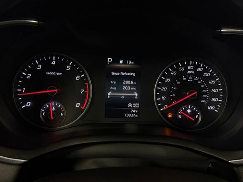 Used 2022 Kia Stinger GT-Line RWD image 16