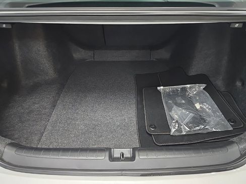 Used 2022 Honda Accord Sport image 11