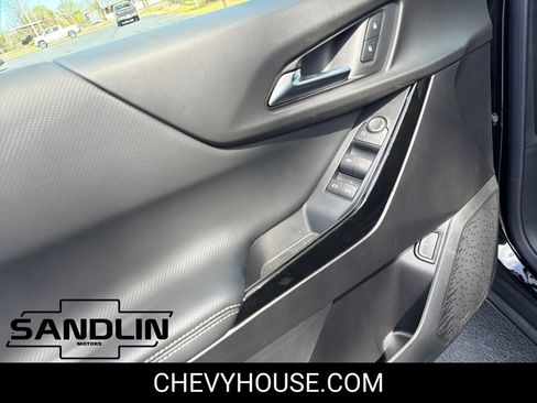 New 2026 Chevrolet Equinox LT w/ Convenience Package II image 11