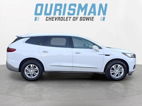 Certified 2020 Buick Enclave Essence AWD/4WD image 2