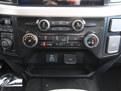 New 2026 Ford F250 XLT w/ XLT Premium Package image 20