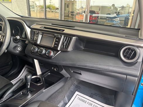 Used 2018 Toyota RAV4 LE w/ All Weather Liner Package image 36