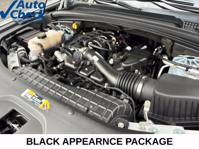 Used 2023 Jeep Grand Cherokee Limited w/ Black Appearance Package AWD/4WD image 30