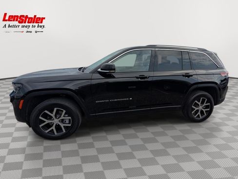 Used 2023 Jeep Grand Cherokee Limited AWD/4WD image 2