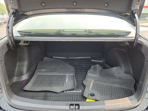 Certified 2023 Toyota Corolla LE w/ Carpet Mat Package (TMS) FWD image 27