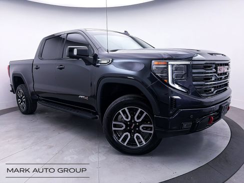 Used 2023 GMC Sierra 1500 AT4 w/ AT4 Premium Package AWD/4WD image 1