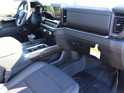 New 2025 GMC Sierra 1500 Elevation AWD/4WD image 21
