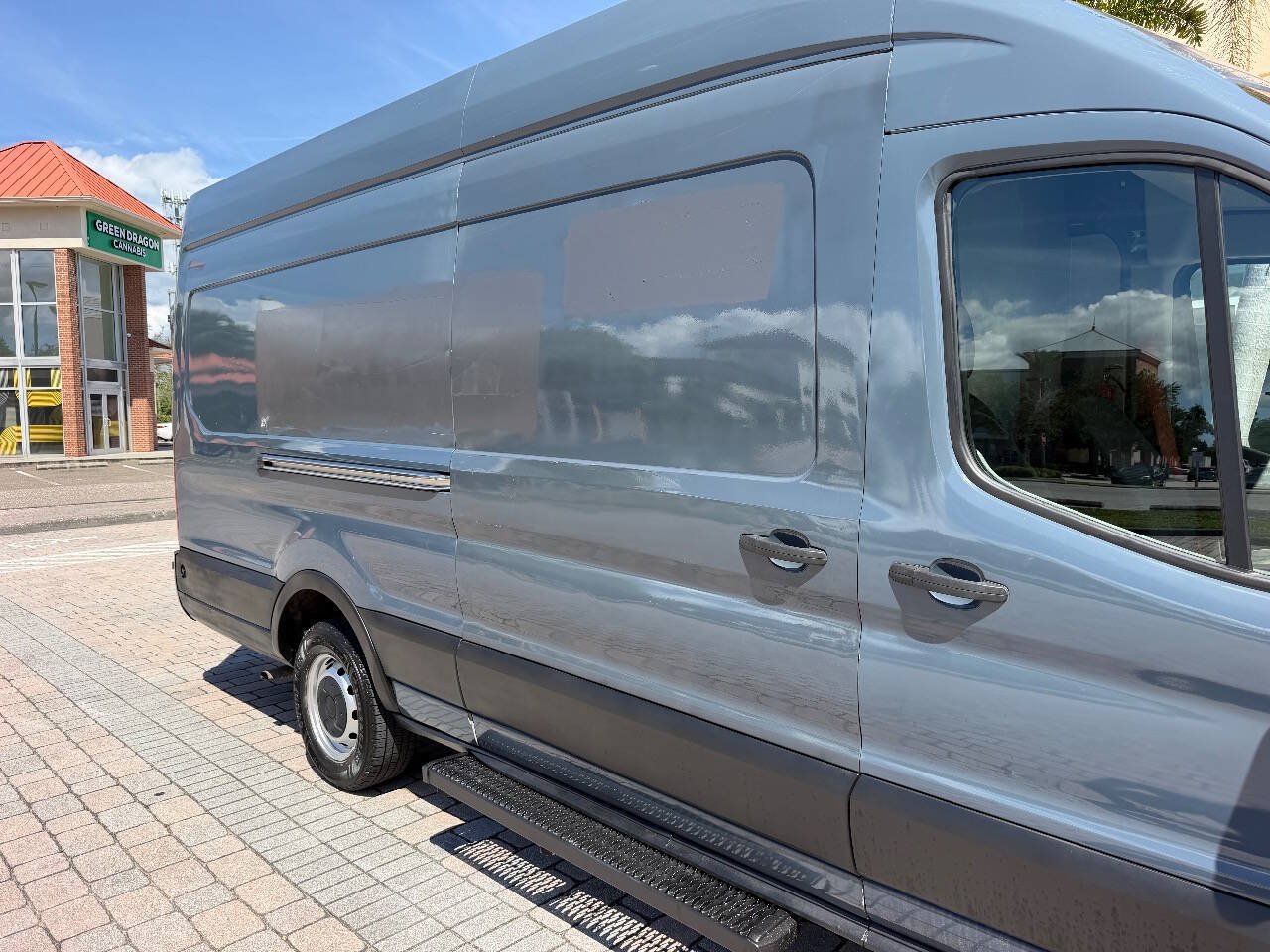 Used 2020 Ford Transit 250 148 High Roof Extended RWD image 31