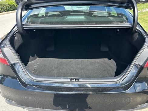 Used 2024 Toyota Camry LE FWD image 11