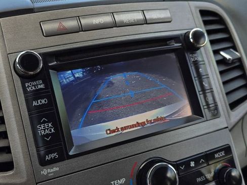 Used 2013 Toyota Venza image 28