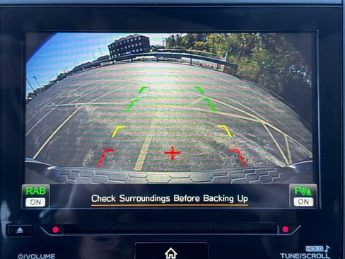 Used 2022 Subaru Crosstrek 2.5i Limited w/ Moonroof Package 2 image 23