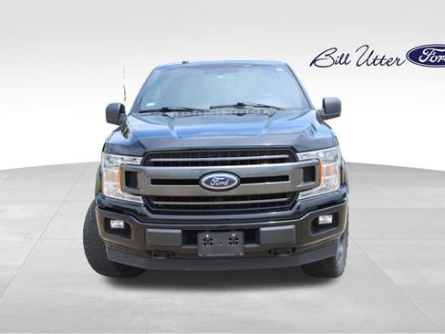 Used 2018 Ford F150 XLT w/ Equipment Group 302A Luxury AWD/4WD image 2