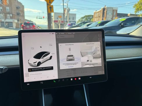 Used 2020 Tesla Model 3 Long Range image 21