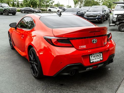 Used 2023 Toyota GR86 Premium RWD image 35