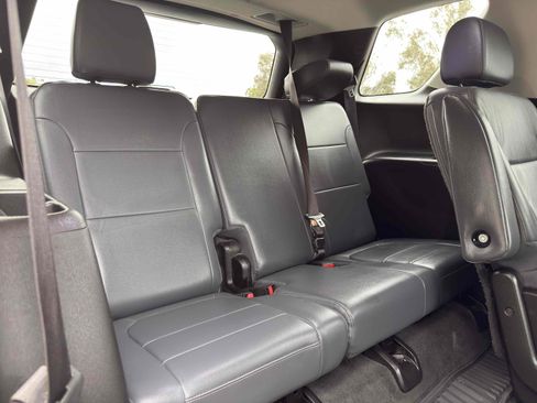 Used 2019 Chevrolet Traverse LT w/ LT Premium Package image 64