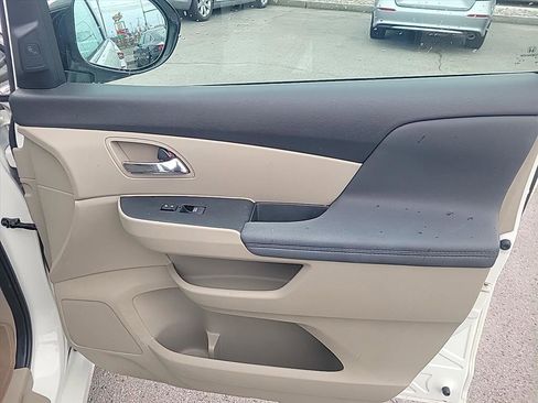 Used 2015 Honda Odyssey Touring Elite image 36