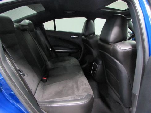 Used 2022 Dodge Charger Scat Pack w/ Plus Group RWD image 19