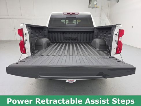 Used 2023 Chevrolet Silverado 1500 High Country w/ High Country Premium Package image 61