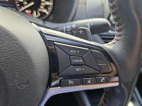 Used 2021 Nissan Altima 2.5 SR image 25