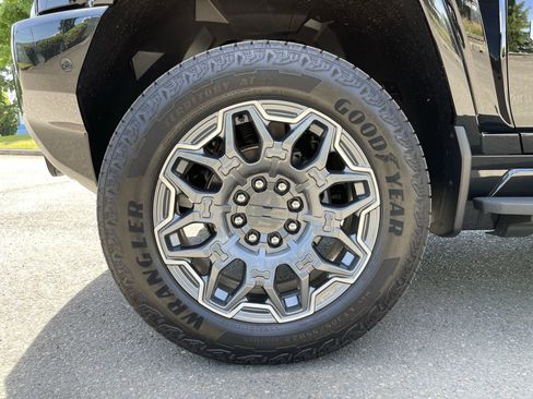 New 2025 GMC Hummer EV 3X image 69