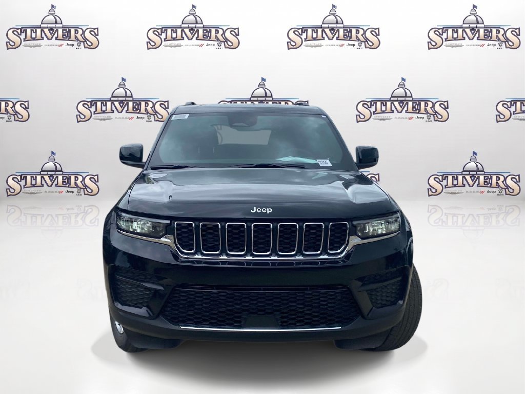 New 2026 Jeep Grand Cherokee Laredo X RWD image 2