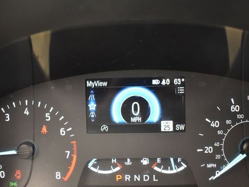 Used 2022 Ford Escape SE w/ SE Sport Appearance Package image 12