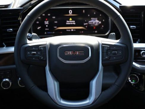 New 2026 GMC Sierra 1500 SLT image 13