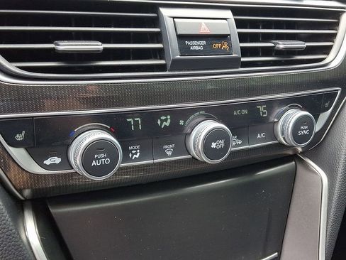 Used 2020 Honda Accord Sport image 17